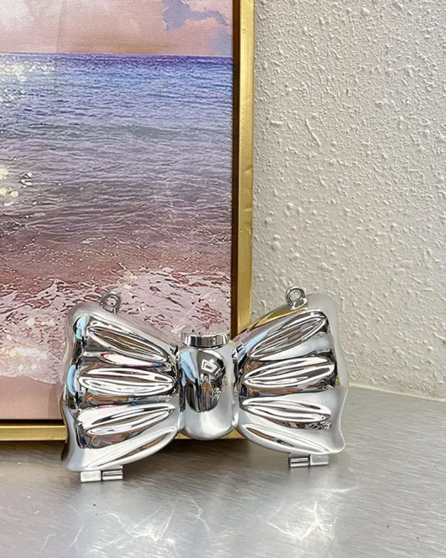 Bianca Bow Clutch — Silver — DOSYSO Soirée